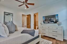 Pet Friendly! 0.7 miles from beach. Private Pool/EV charger