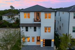 New Luxury 30A Beach Home plus Pool and more. - Image 2