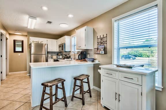 Pet Friendly! Seagrove 30A! 1st Floor. Pool/Tennis! - Image 3
