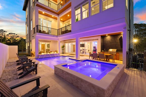 Huge Corner House 30A! Free Bikes/Walk to Beach!